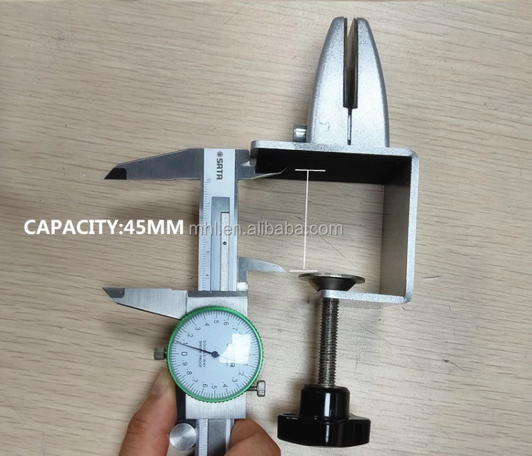 C-Shape Divider Clamp